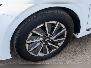 Used Hyundai IONIQ 2023 for sale - 78021518: Photo