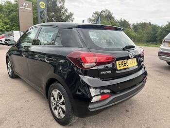 Used Hyundai i20 2018 for sale - 78486027: Photo