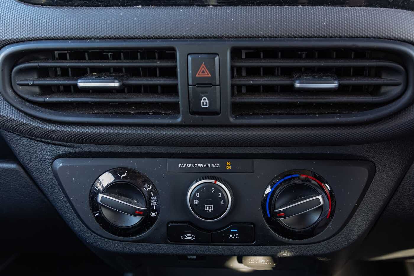 Used Hyundai i10 2022 for sale - 78021504: Photo 34