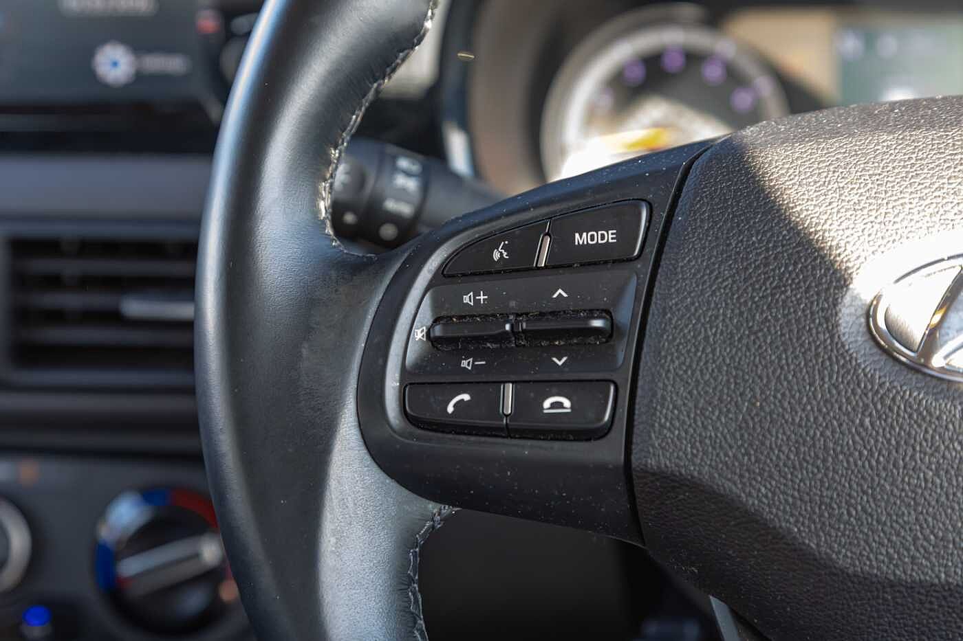 Used Hyundai i10 2022 for sale - 78021504: Photo 36