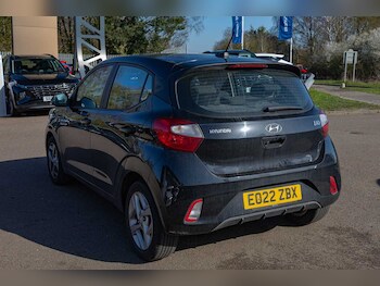 Used Hyundai i10 2022 for sale - 78021504: Photo