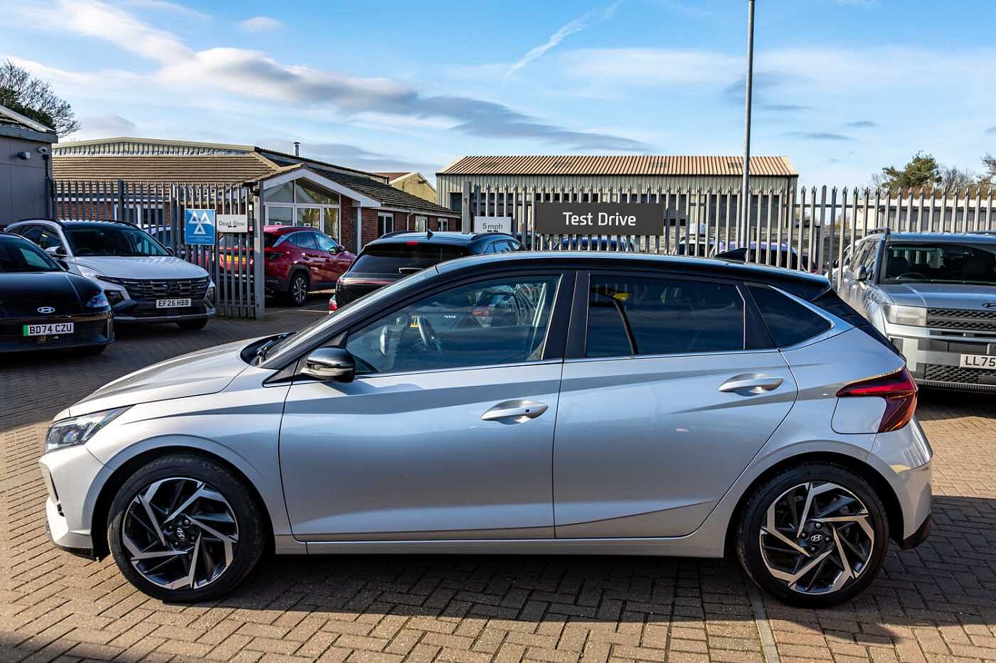 Used Hyundai i20 2023 for sale - 78021474: Photo 7