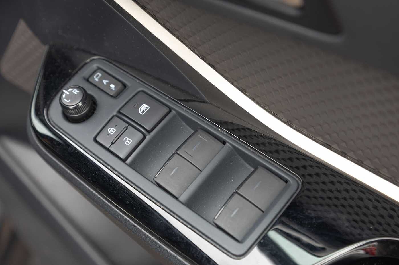 Used Toyota C-HR 2023 for sale - 78021428: Photo 29