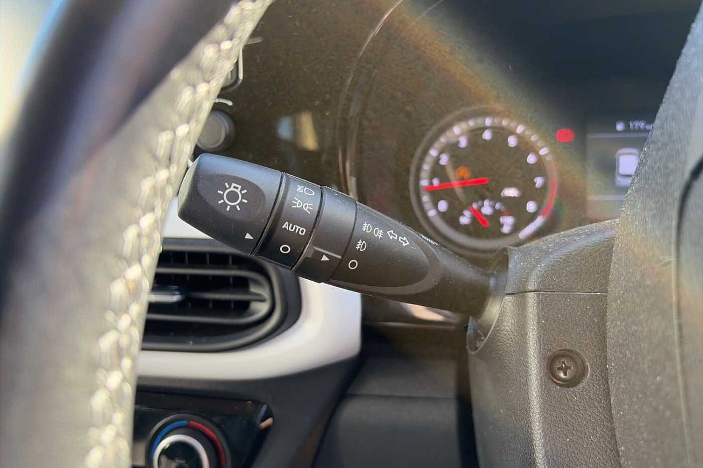 Used Hyundai i10 2022 for sale - 78021570: Photo 27