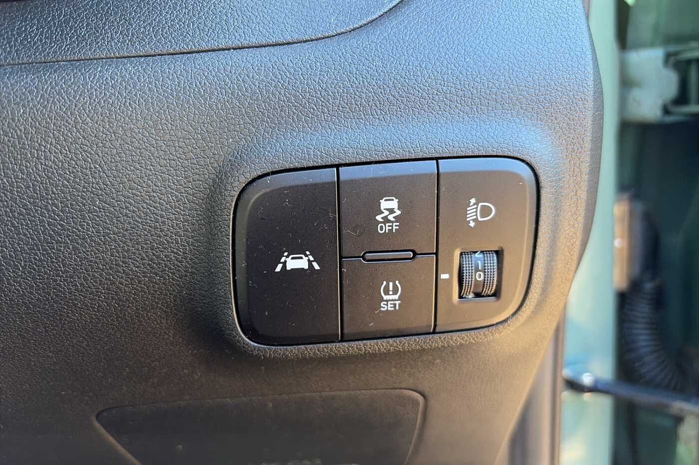 Used Hyundai i10 2022 for sale - 78021570: Photo 30