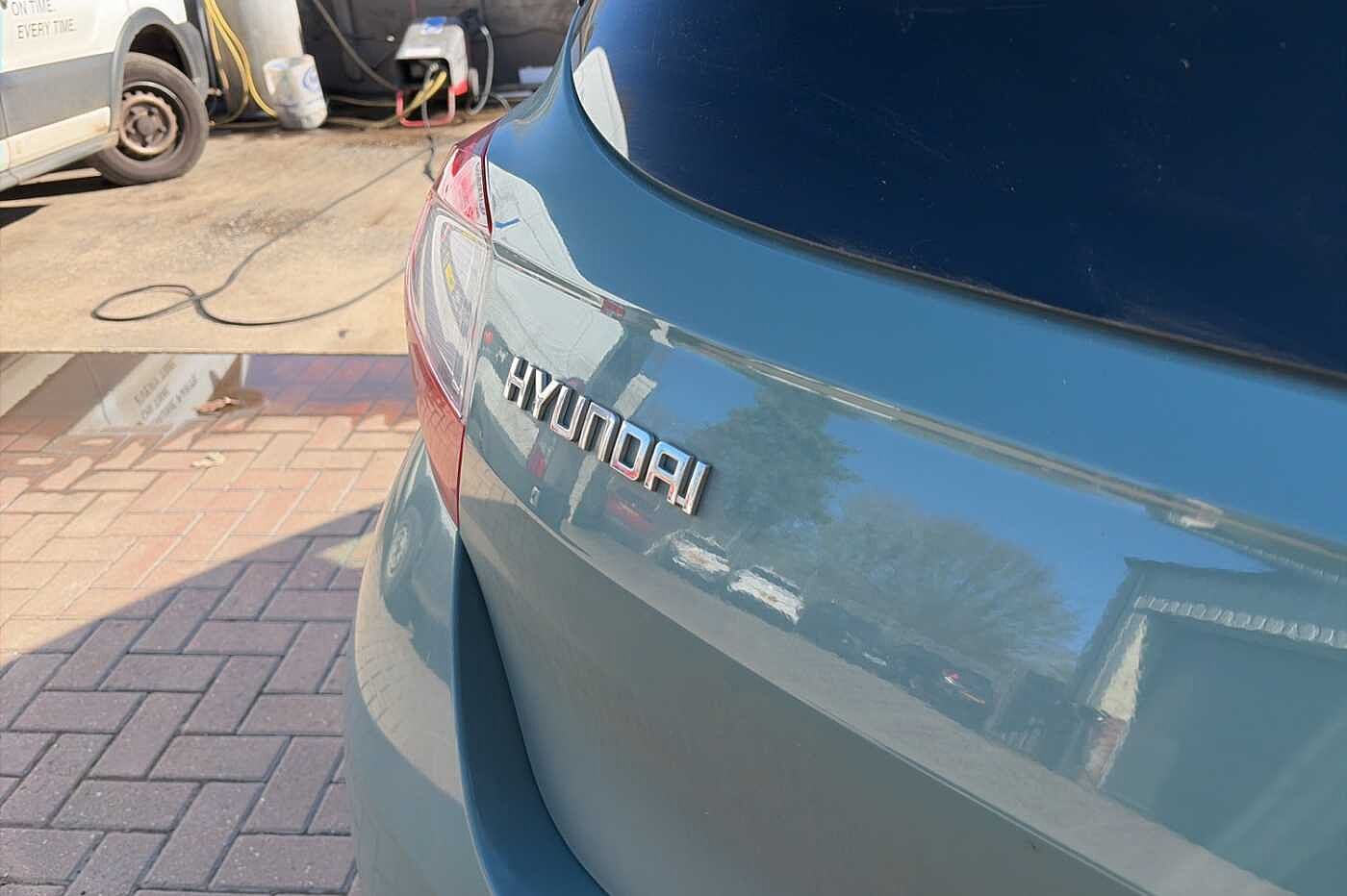 Used Hyundai i10 2022 for sale - 78021570: Photo 38