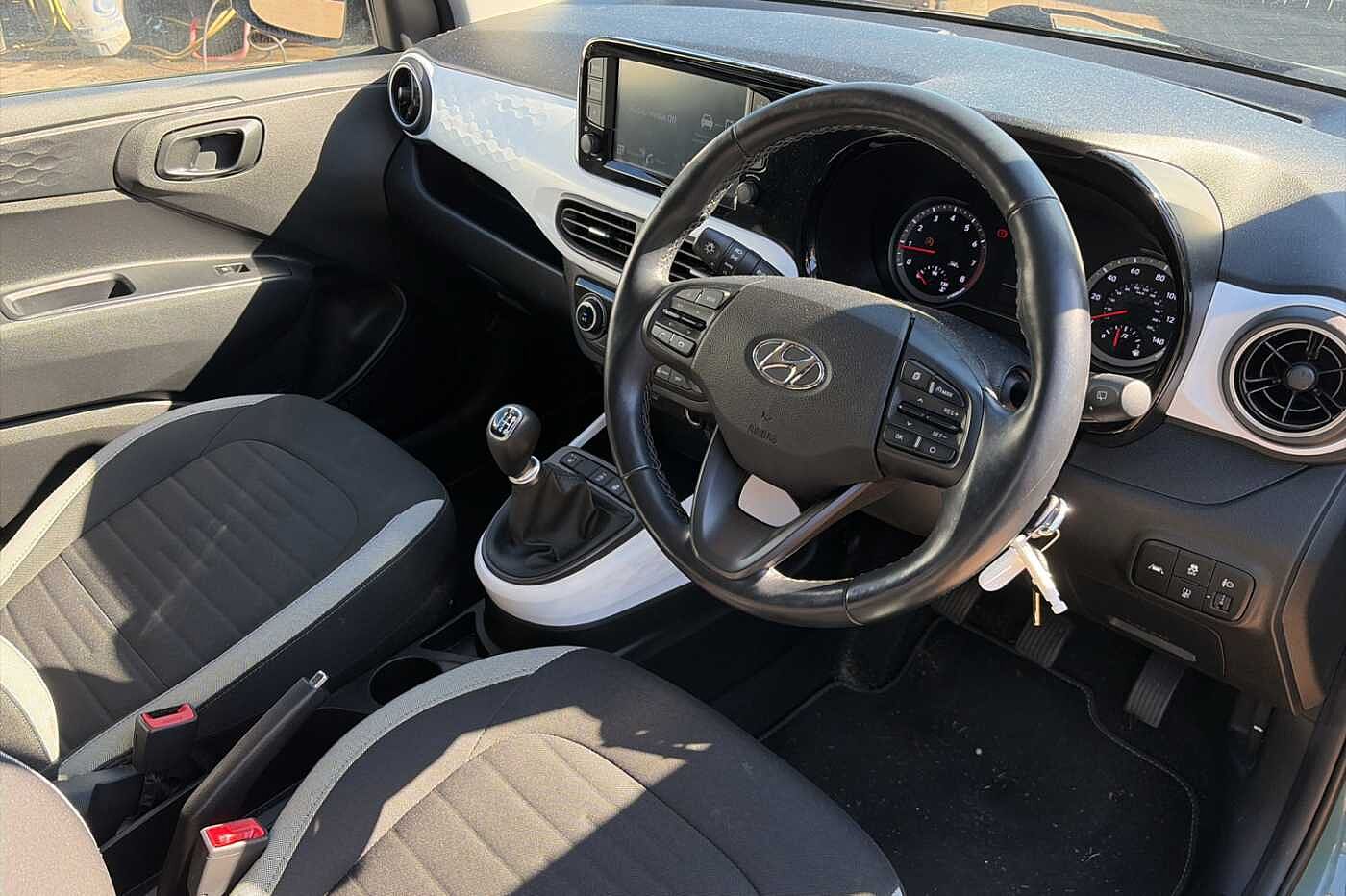 Used Hyundai i10 2022 for sale - 78021570: Photo 6