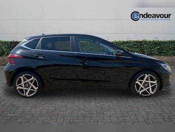 Used Hyundai i20 2024 for sale - 79230133: Photo