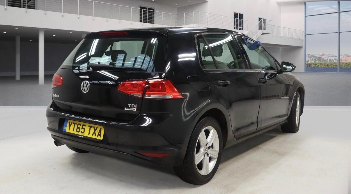 Used Volkswagen Golf 2015 for sale - 76952496: Photo 6
