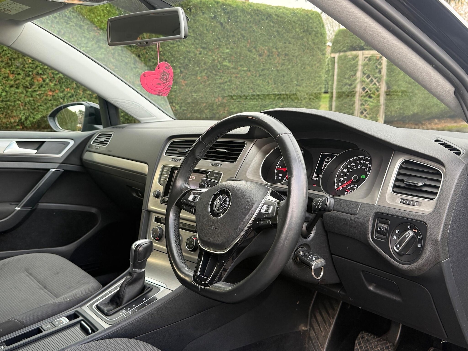 Used Volkswagen Golf 2015 for sale - 76671702: Photo 15