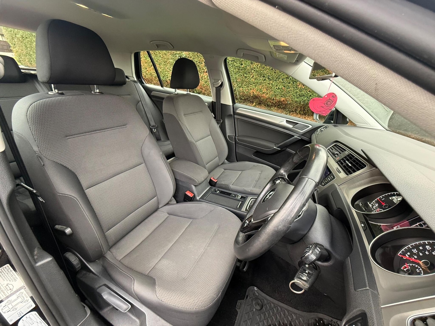 Used Volkswagen Golf 2015 for sale - 76671702: Photo 17