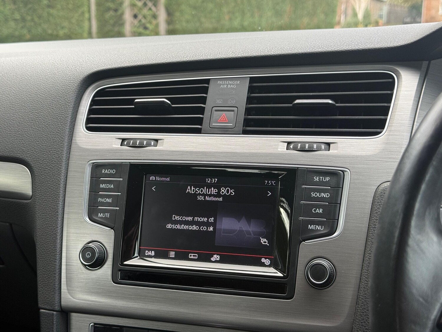 Used Volkswagen Golf 2015 for sale - 76671702: Photo 24