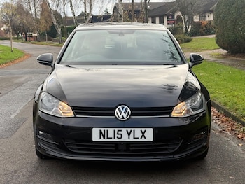 Used Volkswagen Golf 2015 for sale - 76671702: Photo