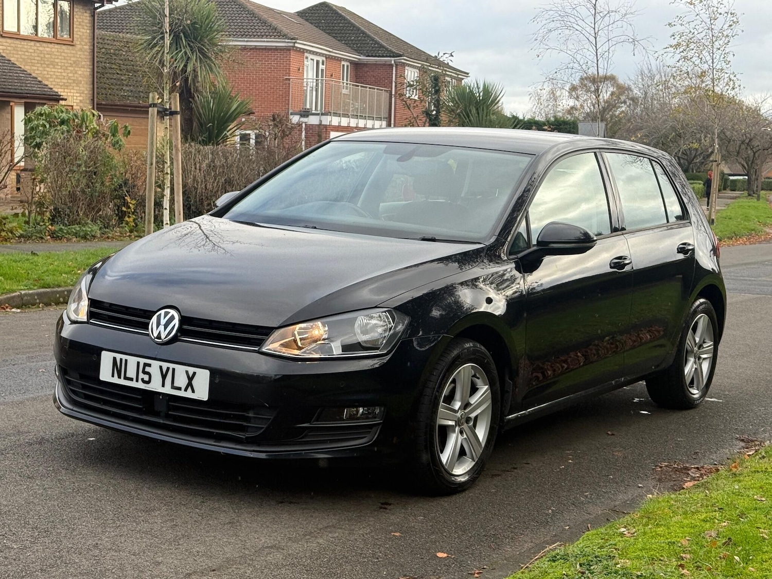 Used Volkswagen Golf 2015 for sale - 76671702: Photo 3
