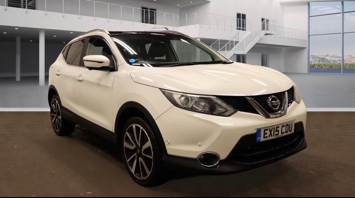 Used Nissan Qashqai 2015 for sale - 76560889: Photo 1
