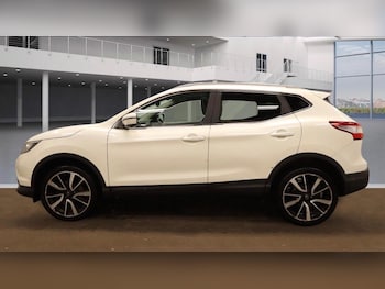 Used Nissan Qashqai 2015 for sale - 76560889: Photo