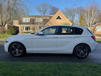Used BMW 1 Series 2011 for sale - 77067288: Photo