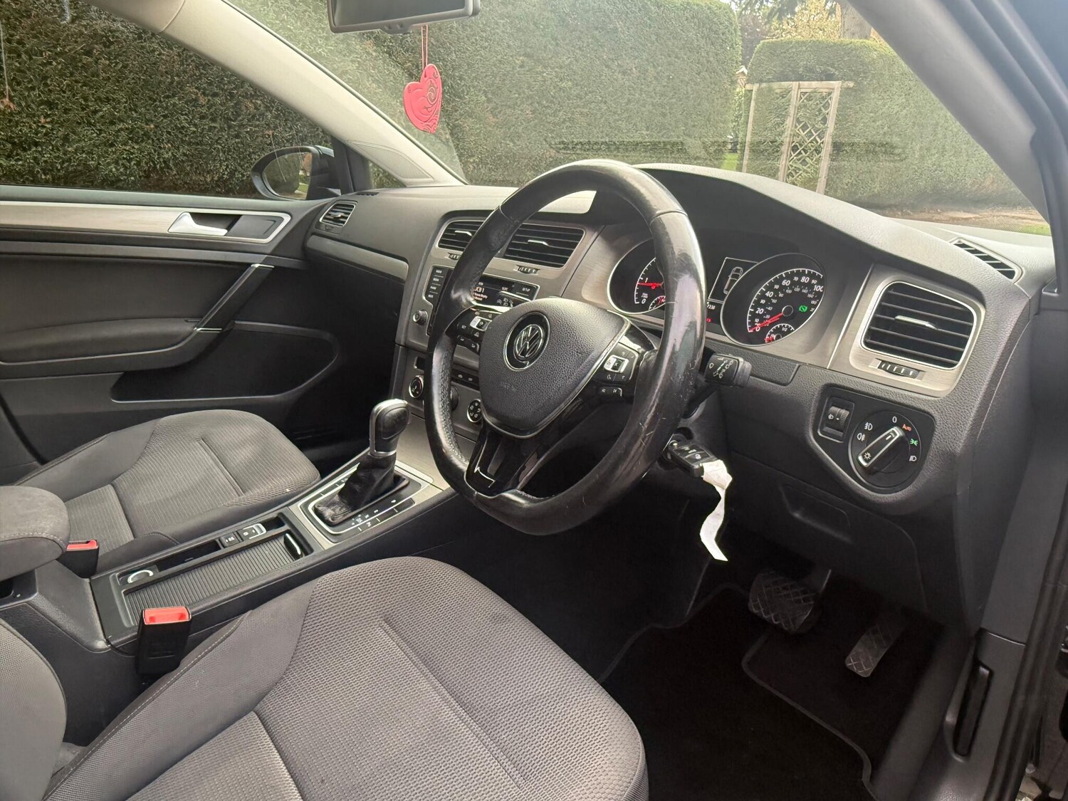 Used Volkswagen Golf 2014 for sale - 76560890: Photo 14