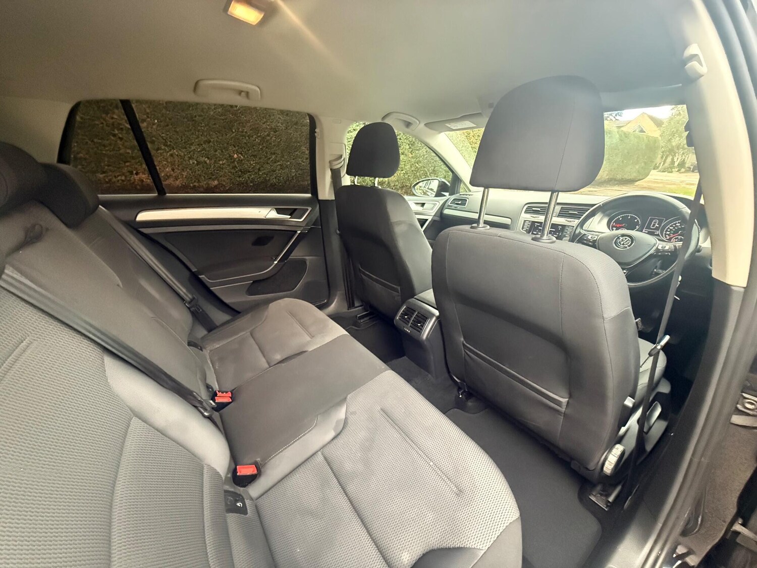 Used Volkswagen Golf 2014 for sale - 76560890: Photo 17