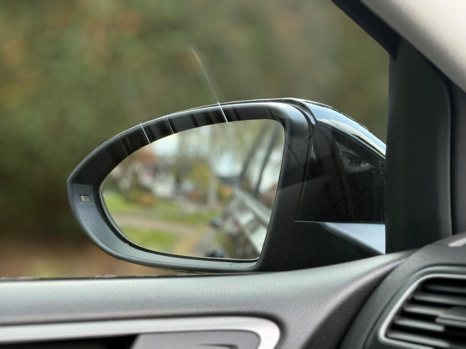 Used Volkswagen Golf 2014 for sale - 76560890: Photo 31