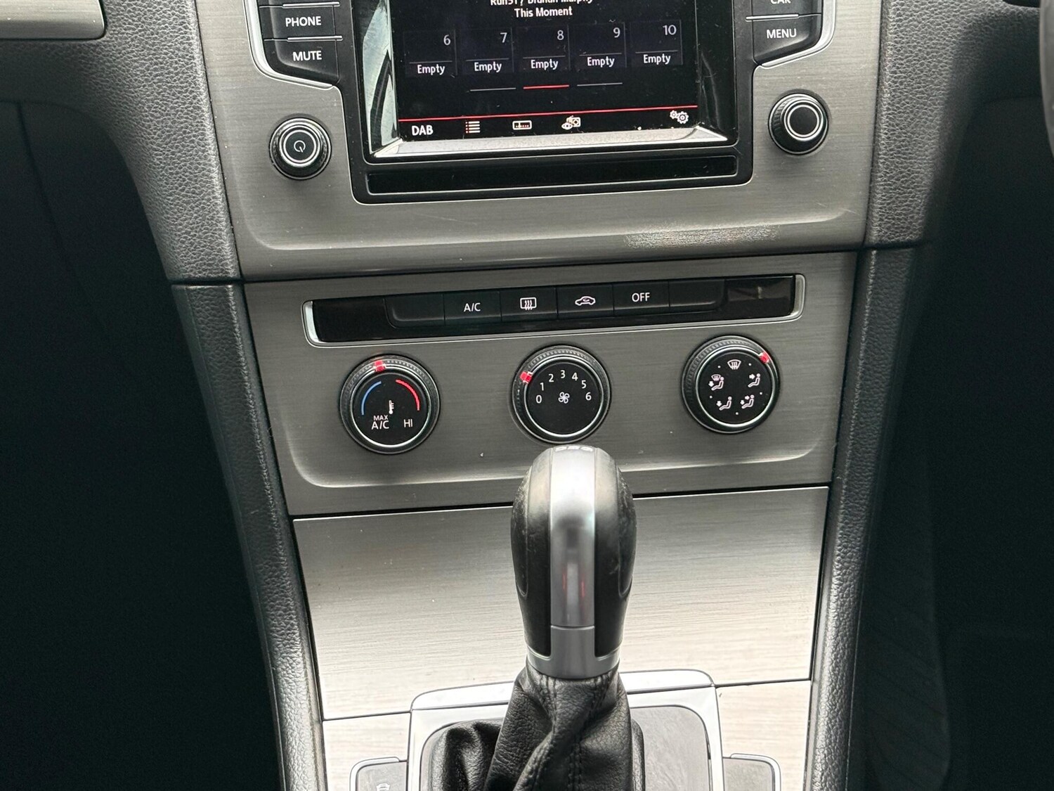 Used Volkswagen Golf 2014 for sale - 76560890: Photo 41