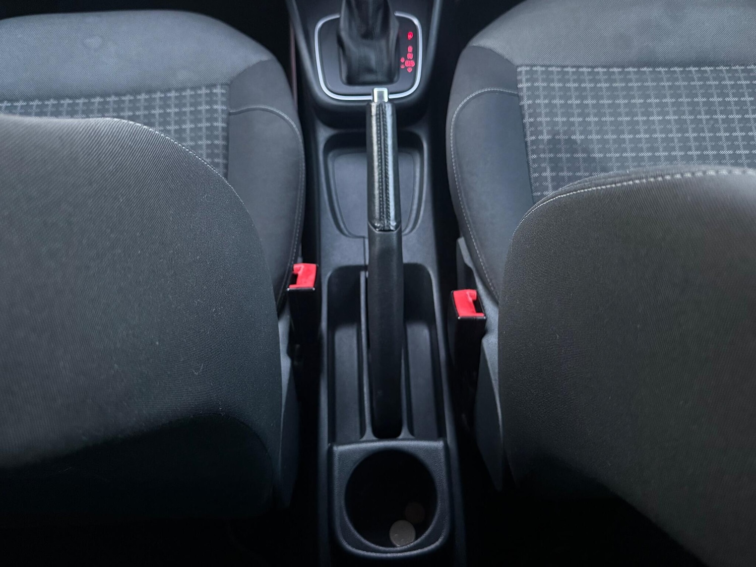 Used Volkswagen Polo 2017 for sale - 76765998: Photo 10