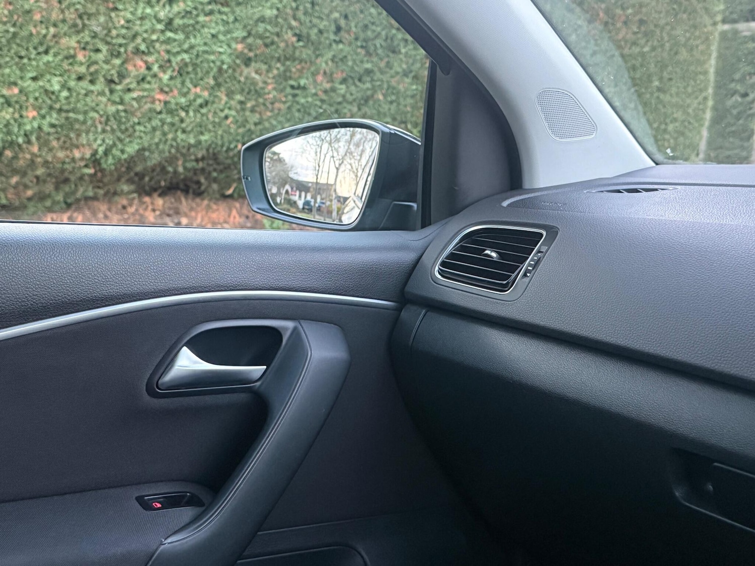 Used Volkswagen Polo 2017 for sale - 76765998: Photo 40