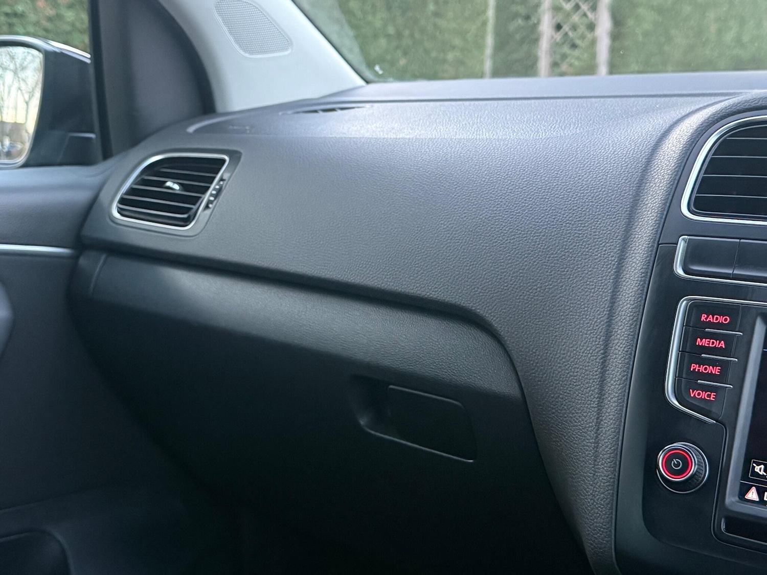 Used Volkswagen Polo 2017 for sale - 76765998: Photo 42