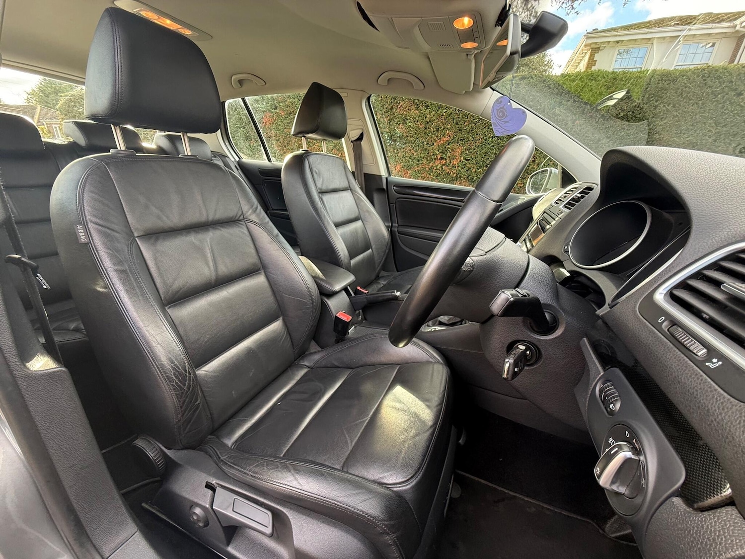 Used Volkswagen Golf 2010 for sale - 76633364: Photo 14