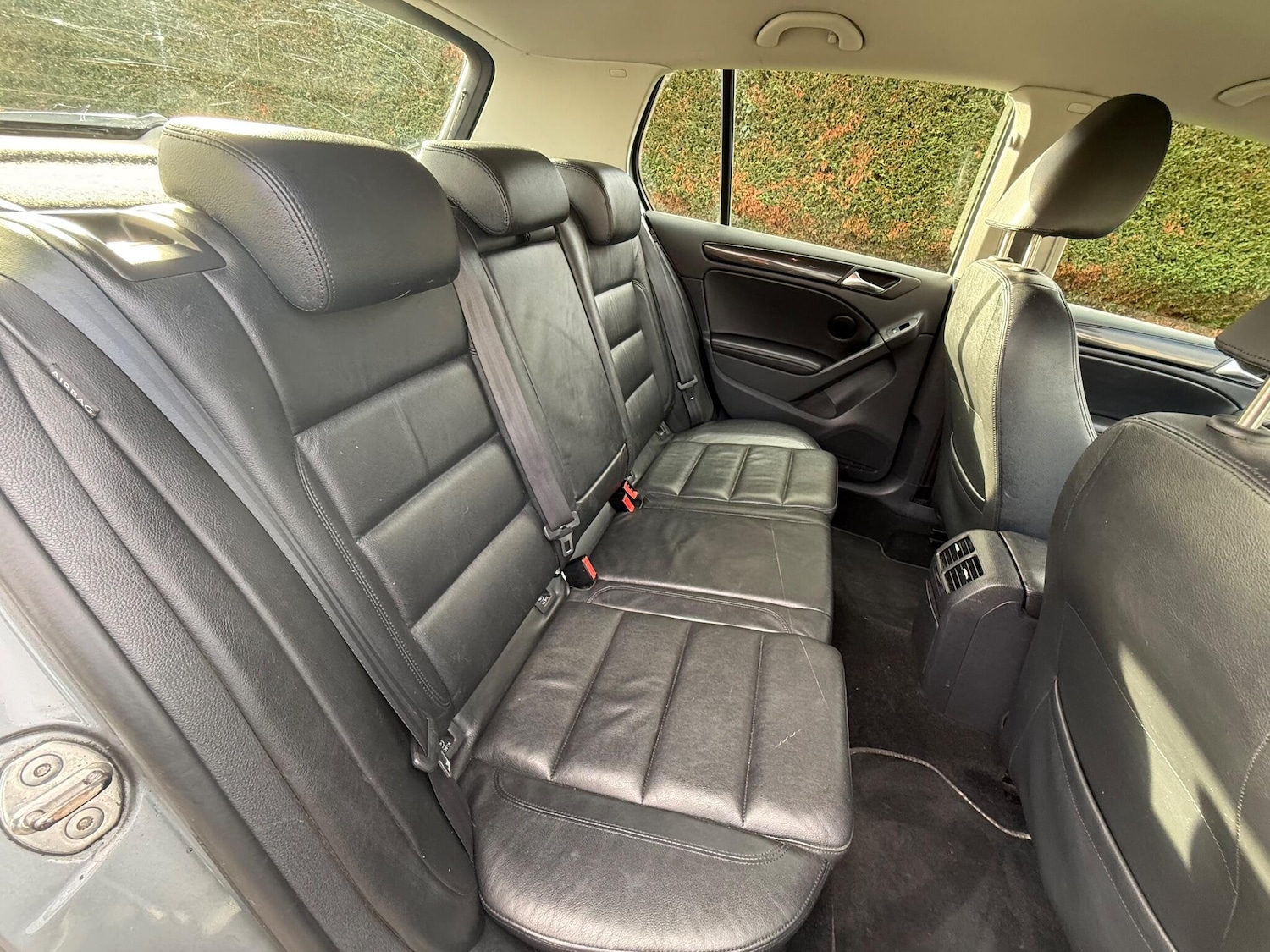 Used Volkswagen Golf 2010 for sale - 76633364: Photo 18