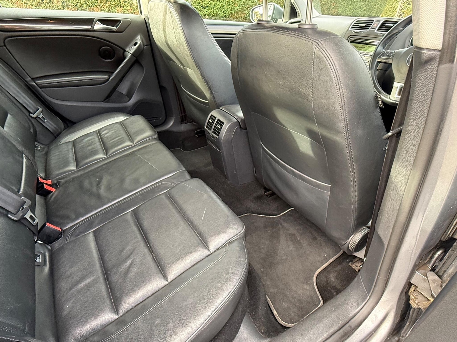 Used Volkswagen Golf 2010 for sale - 76633364: Photo 20