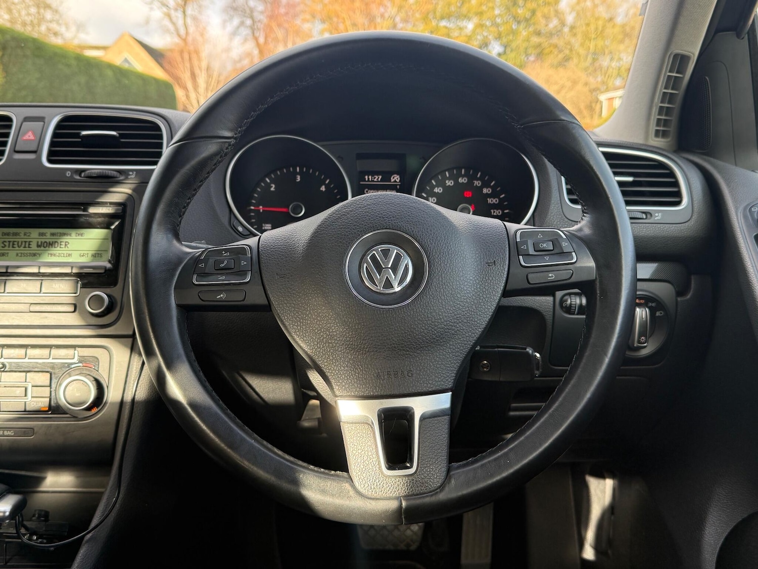Used Volkswagen Golf 2010 for sale - 76633364: Photo 36