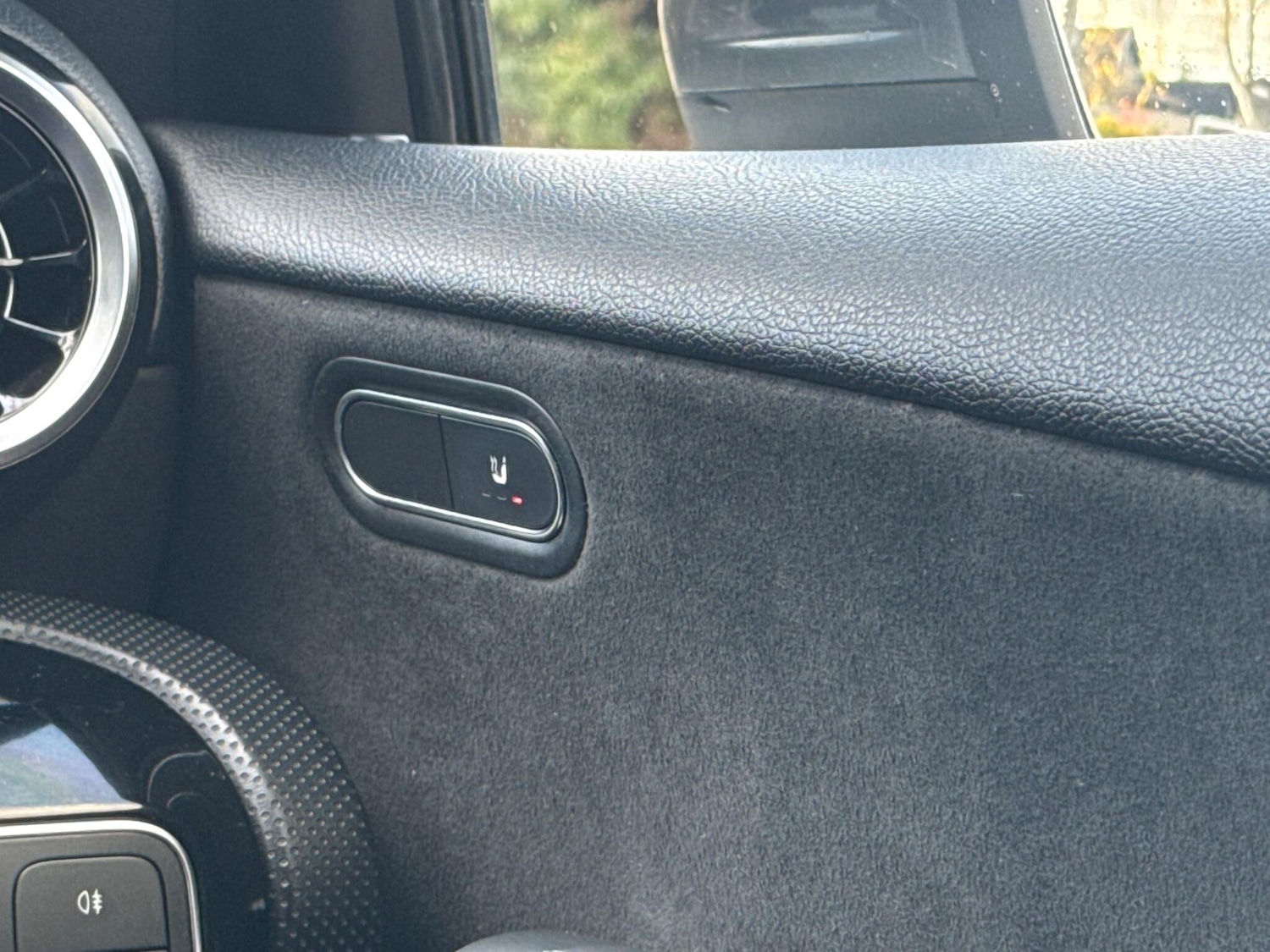 Used Mercedes-Benz A-Class 2019 for sale - 76991246: Photo 26