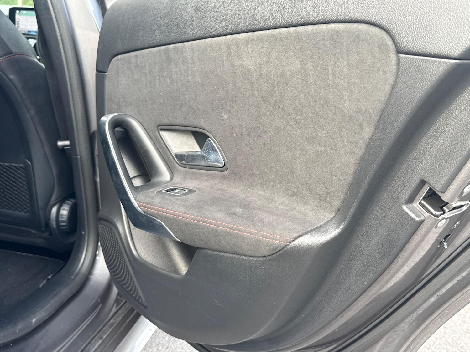 Used Mercedes-Benz A-Class 2019 for sale - 76991246: Photo 31