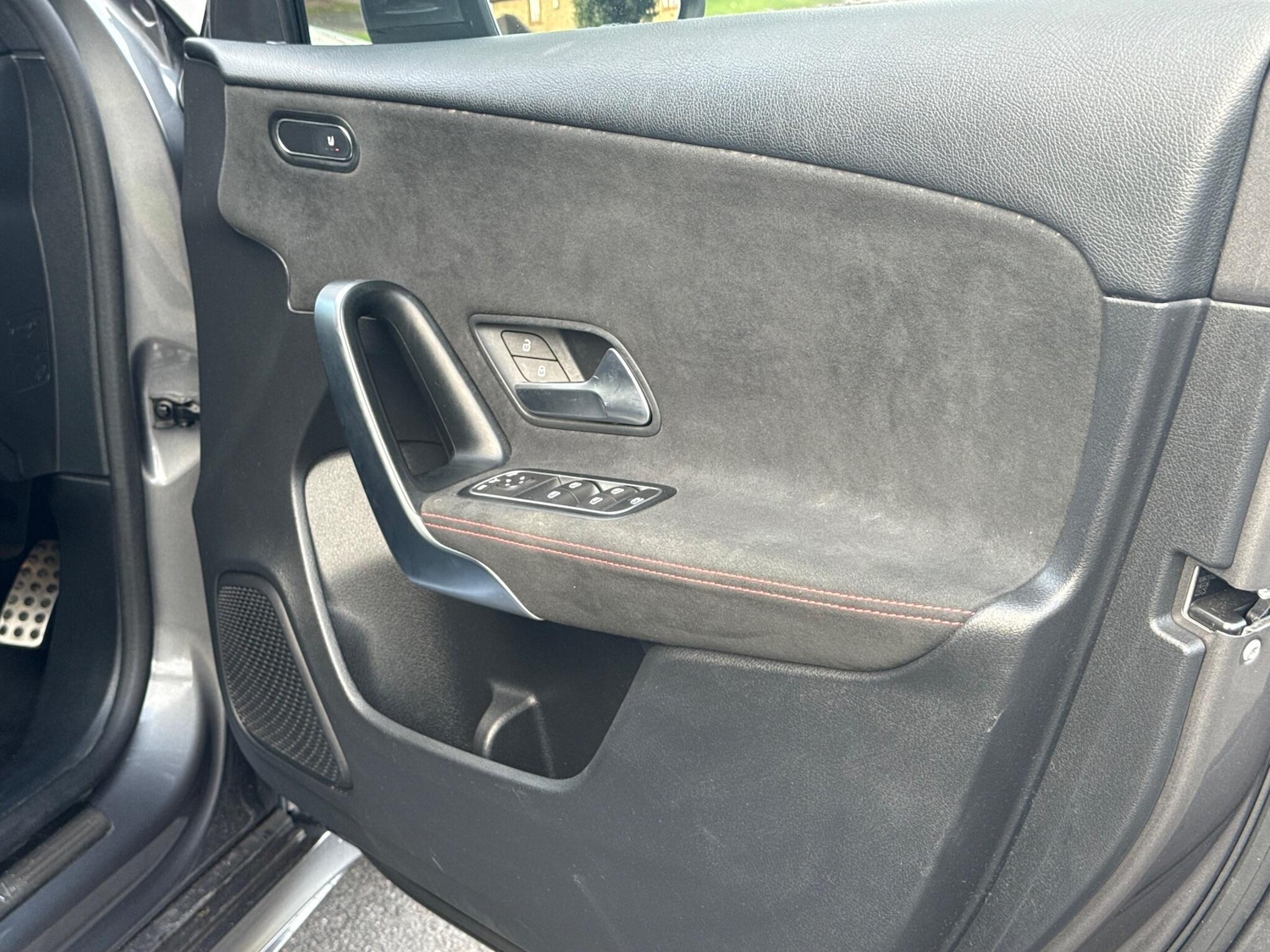 Used Mercedes-Benz A-Class 2019 for sale - 76991246: Photo 32