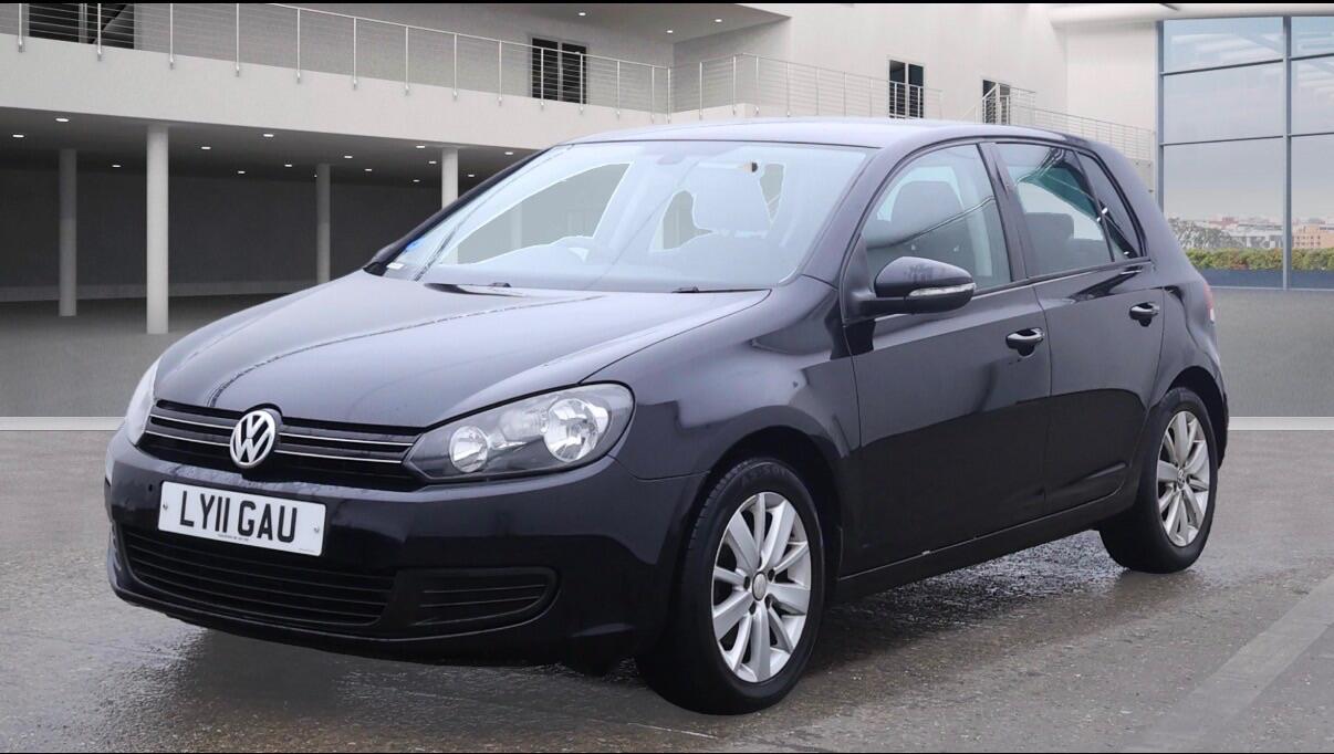 Used Volkswagen Golf 2011 for sale - 76952474: Photo 2