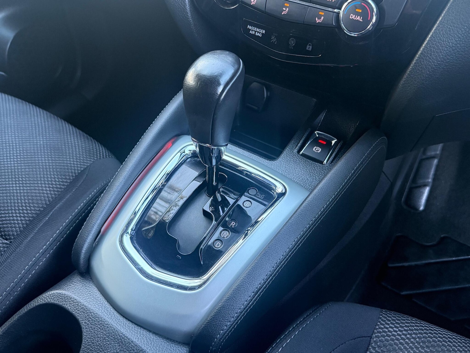 Used Nissan Qashqai 2016 for sale - 76562091: Photo 12