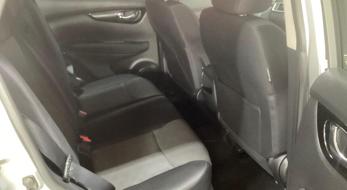 Used Nissan Qashqai 2016 for sale - 76562091: Photo 8