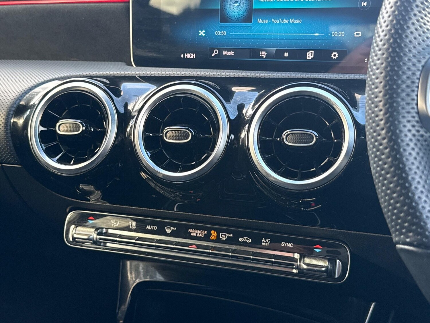 Used Mercedes-Benz A-Class 2019 for sale - 76644623: Photo 28