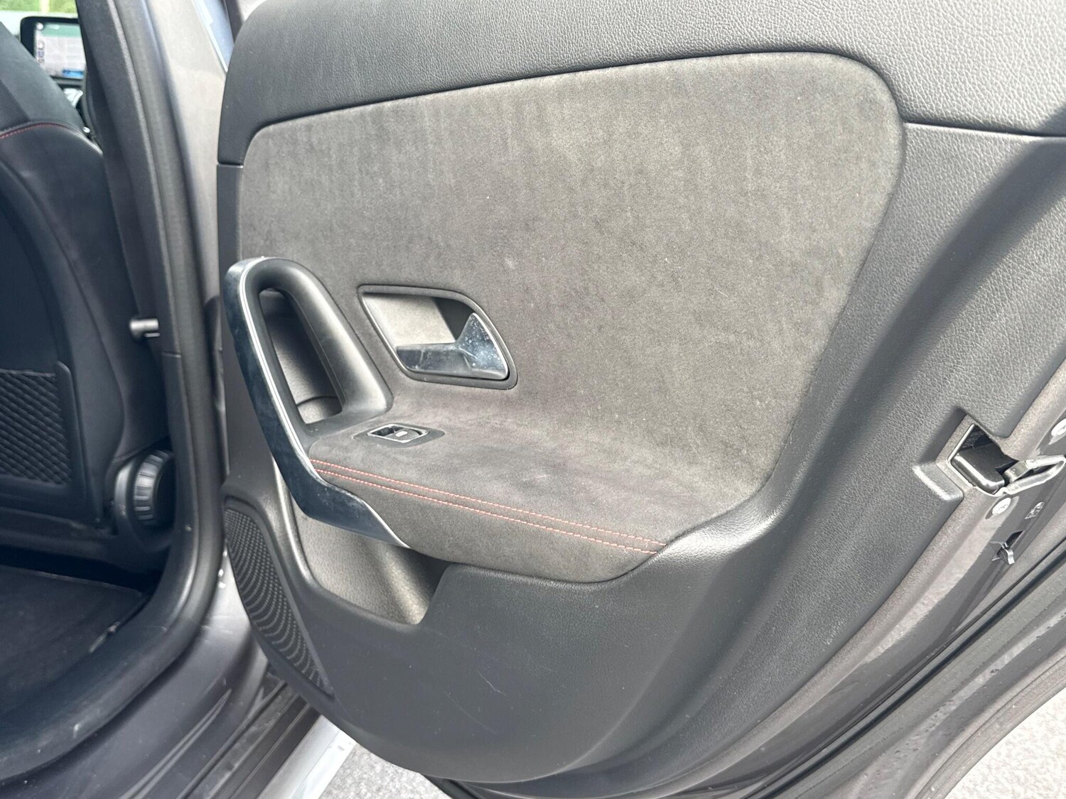 Used Mercedes-Benz A-Class 2019 for sale - 76644623: Photo 31