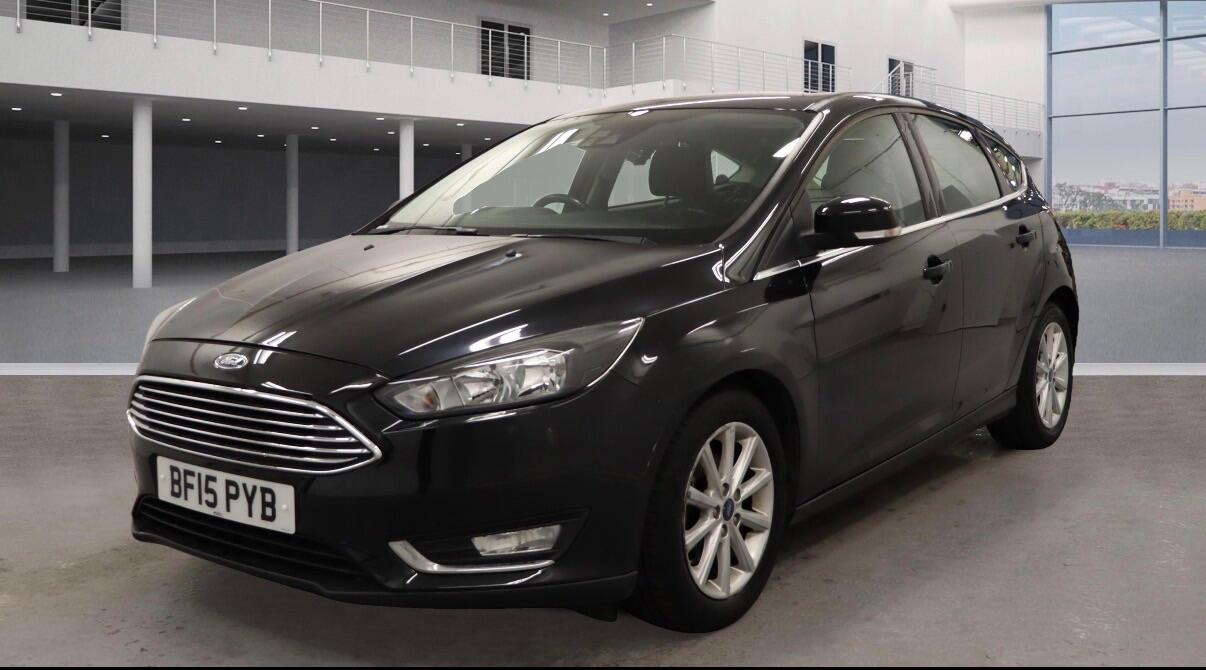 Used Ford Focus 2015 for sale - 76561695: Photo 2