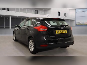 Used Ford Focus 2015 for sale - 76561695: Photo