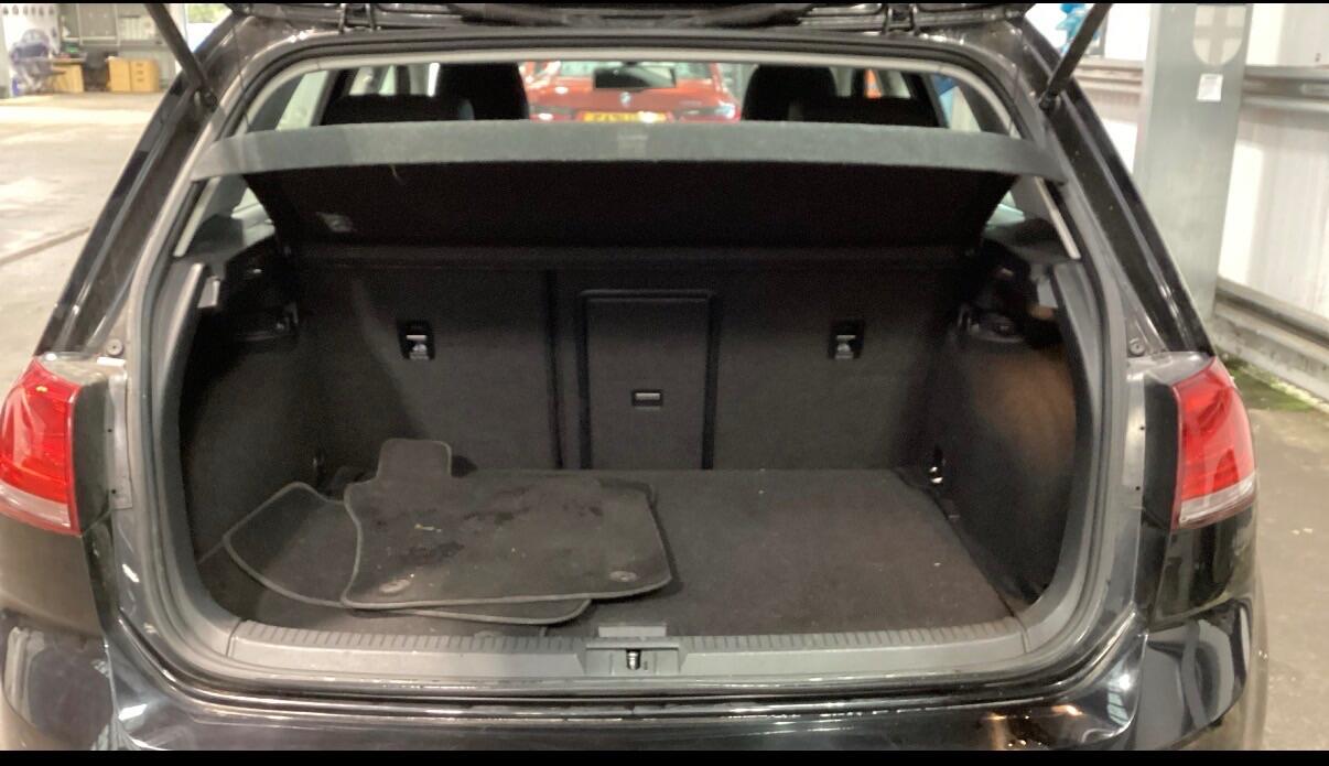 Used Volkswagen Golf 2015 for sale - 76562480: Photo 10