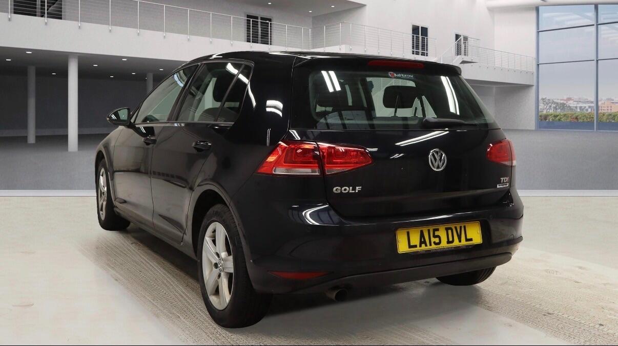 Used Volkswagen Golf 2015 for sale - 76562480: Photo 3