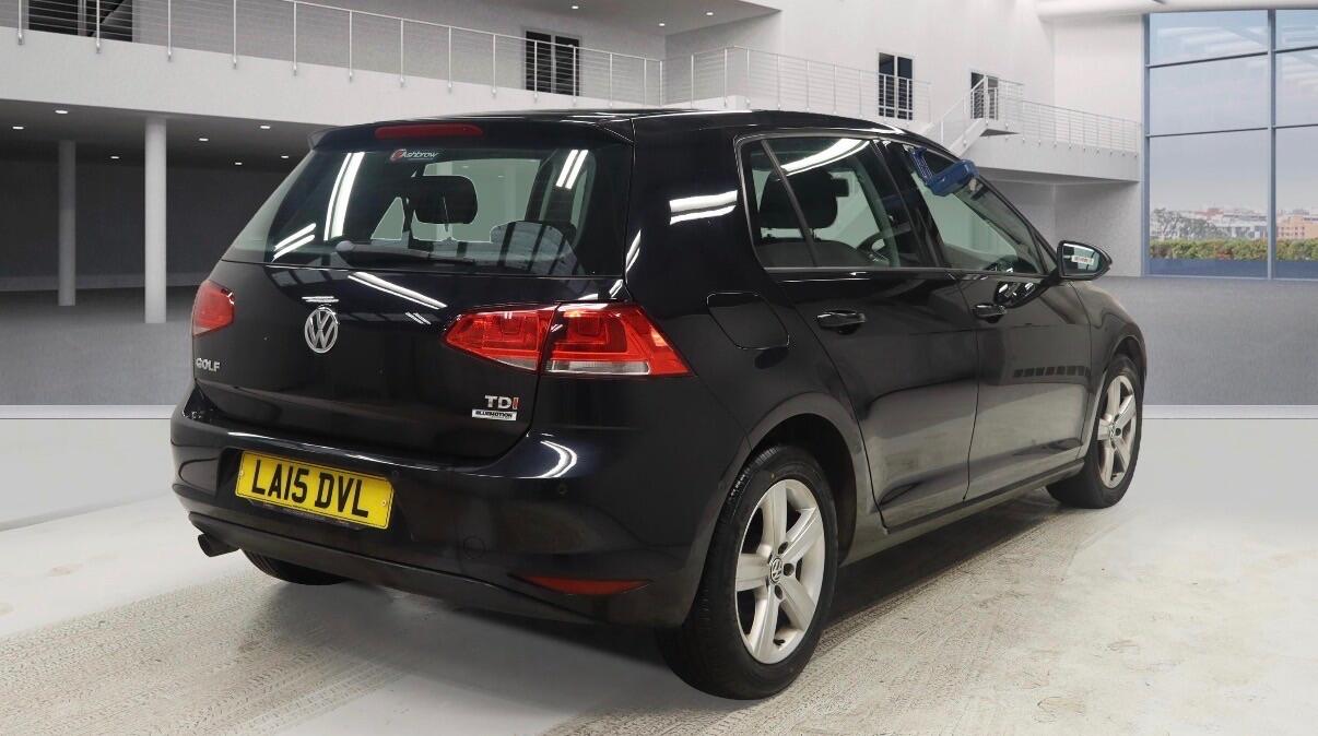 Used Volkswagen Golf 2015 for sale - 76562480: Photo 6
