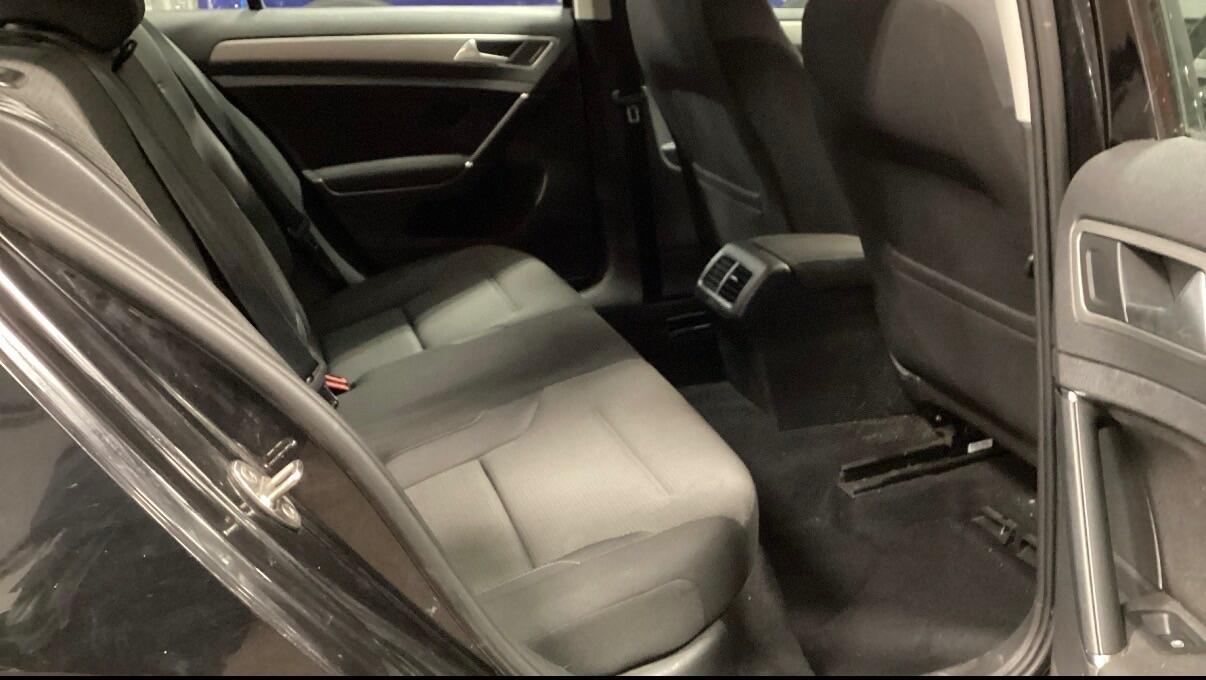 Used Volkswagen Golf 2015 for sale - 76562480: Photo 8