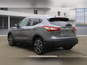 Used Nissan Qashqai 2016 for sale - 76592493: Photo