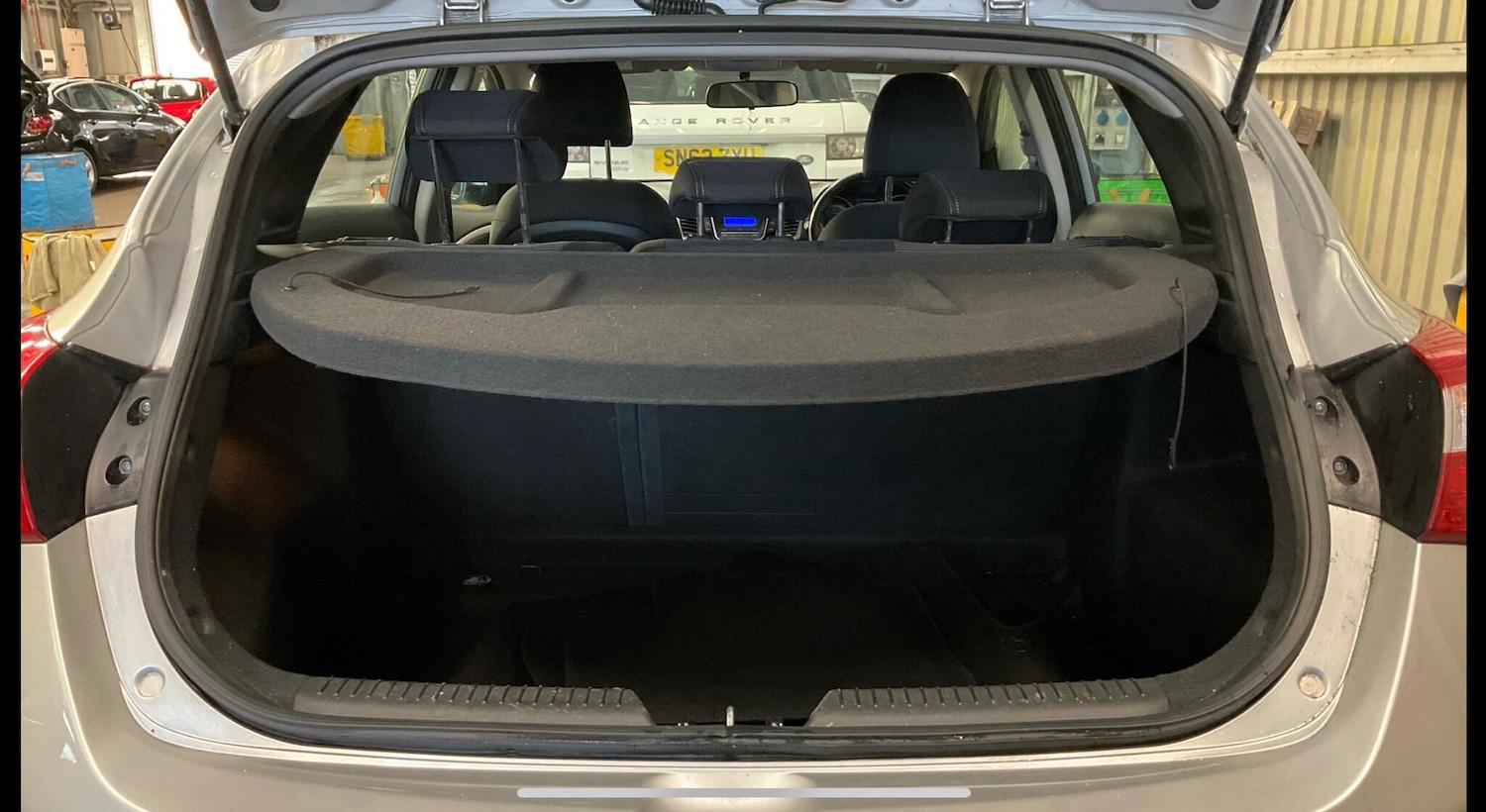 Used Hyundai i30 2015 for sale - 77131895: Photo 11