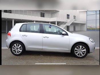 Used Volkswagen Golf 2012 for sale - 76765336: Photo
