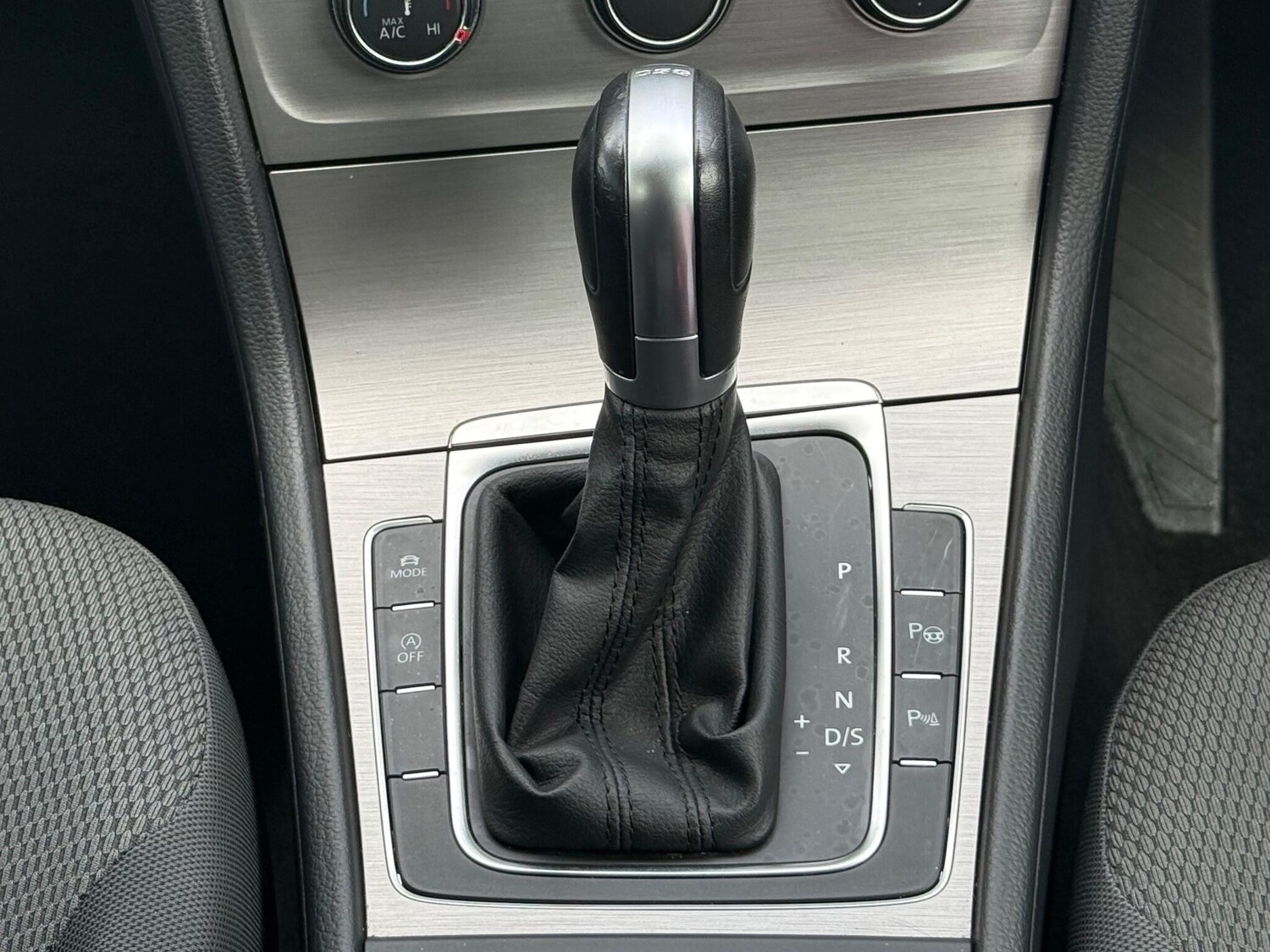 Used Volkswagen Golf 2014 for sale - 76561261: Photo 11